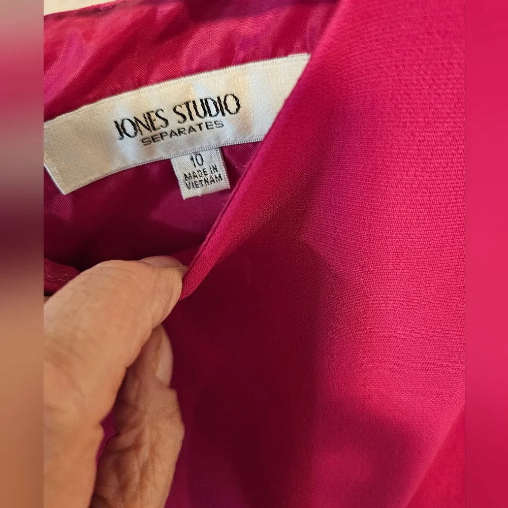 Size 10 Jones Studio Separates Fuschia Dress - Picture 2 of 3
